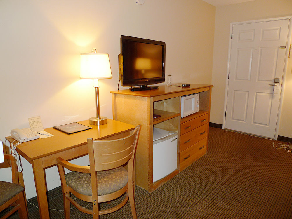 Campus Inn & Suites Eugene Downtown Екстериор снимка