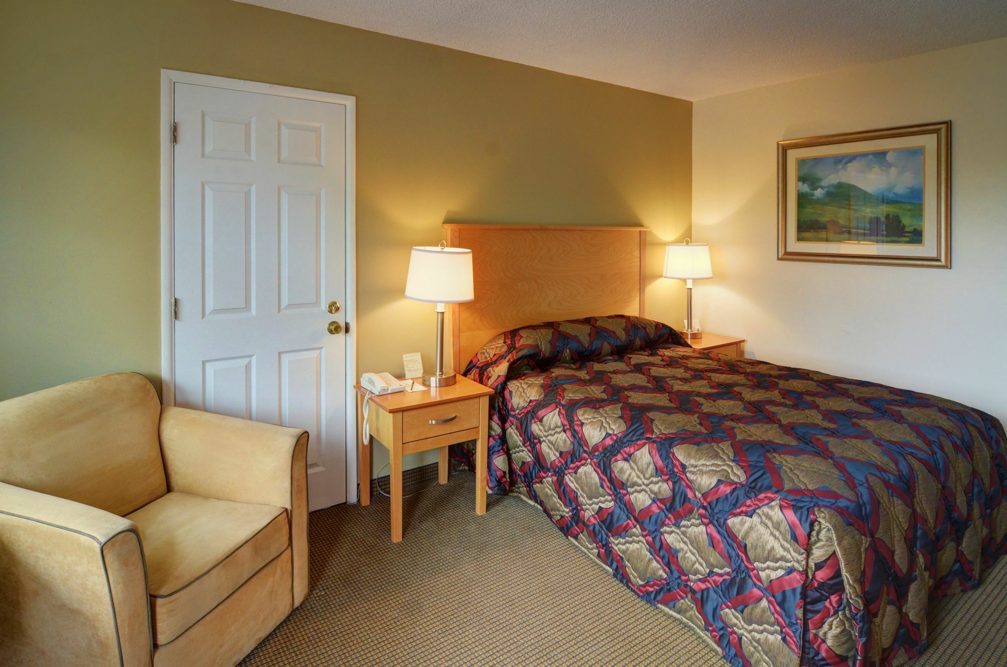 Campus Inn & Suites Eugene Downtown Стая снимка