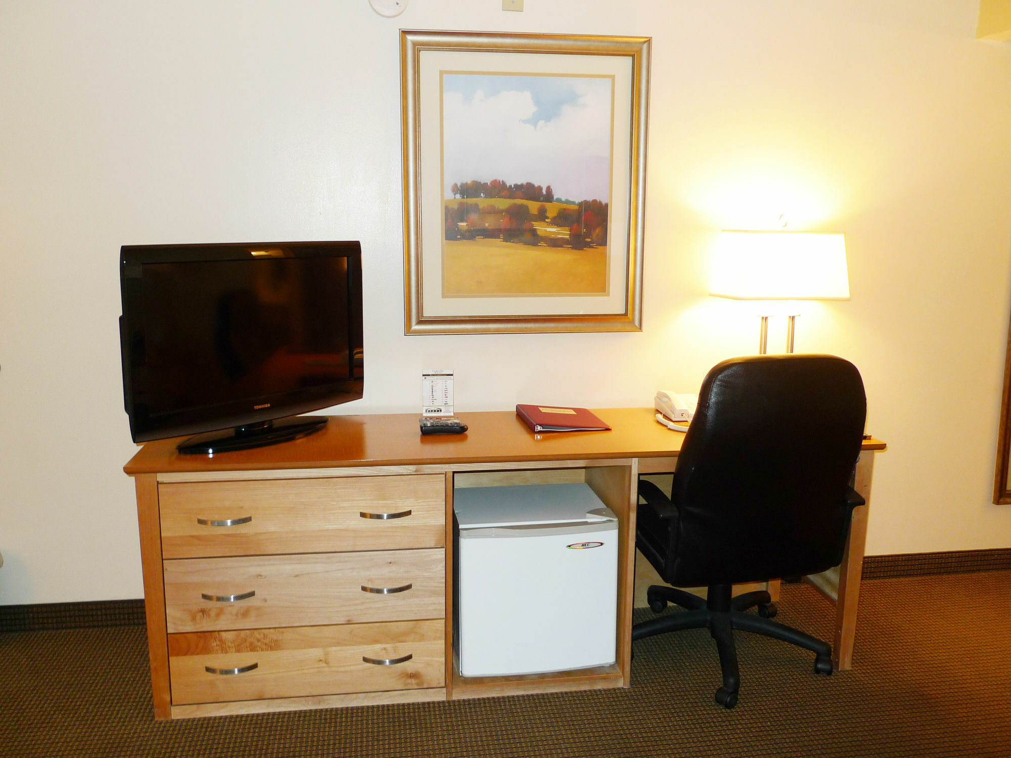 Campus Inn & Suites Eugene Downtown Екстериор снимка